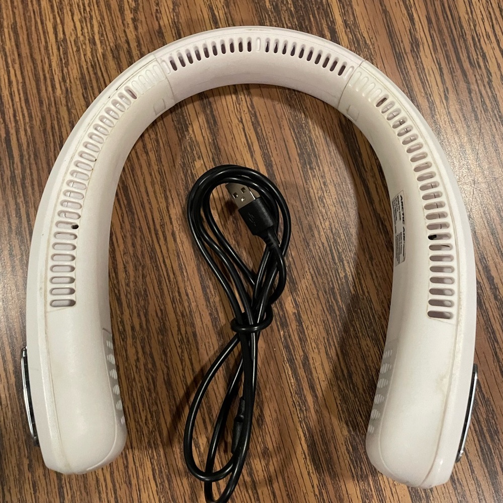 NECK FAN